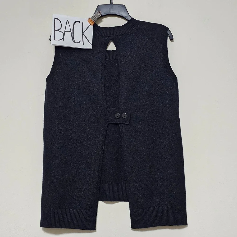 Anna & Ava Sweater Top Vest Small/Medium Black Sleeveless‎ Open Back 1082